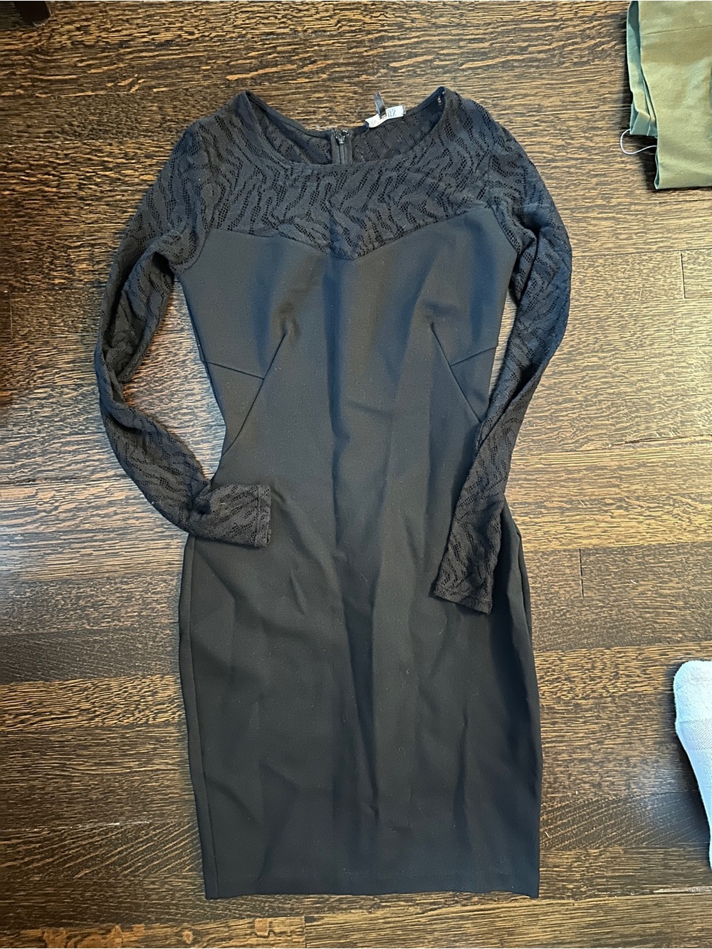 INTERMIX Black Lace-Sleeve Sheath Dress